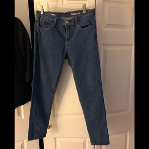 Gap Girlfriend straight leg Jeans